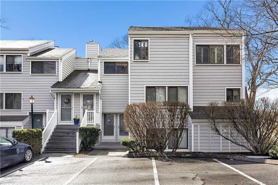 Condominium in Norwalk, Connecticut 10181170