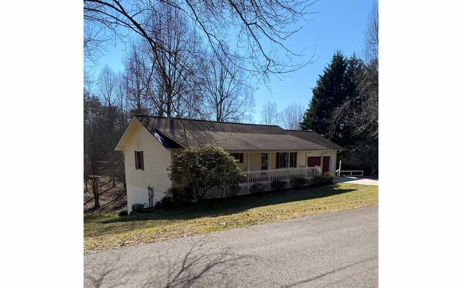 House in Blairsville, Georgia 10181338