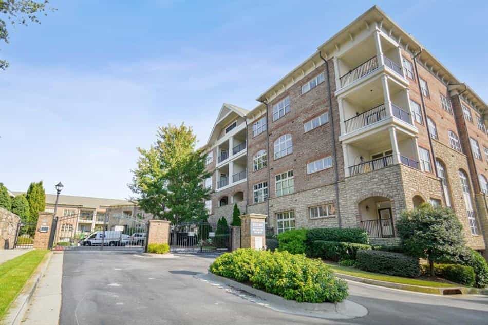 Condominium in Atlanta, Georgia 10181362