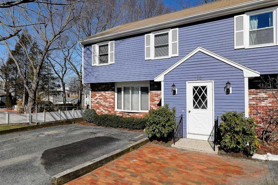 Dom w Framingham, Massachusetts 10181641