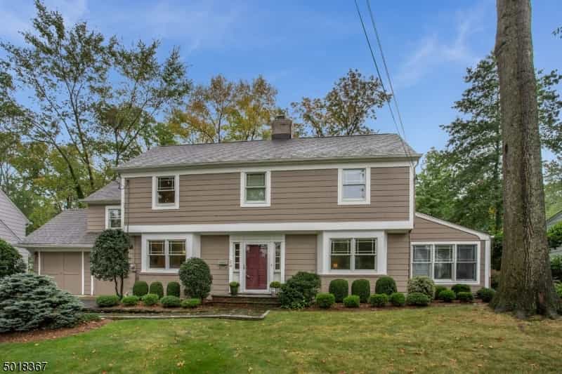 House in Glenfield, New Jersey 10181767
