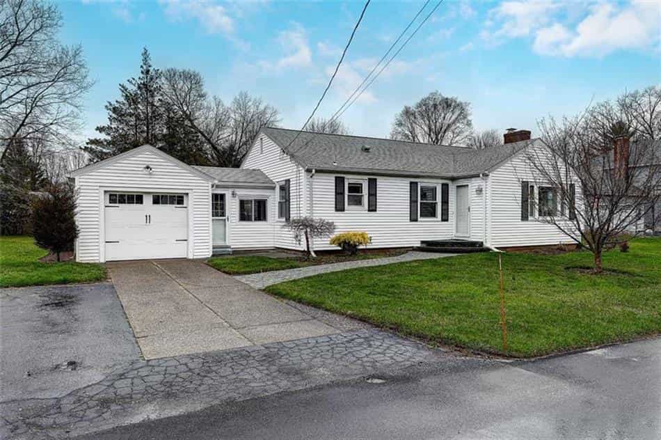 Huis in Lippitt-landgoed, Rhode Island 10181816