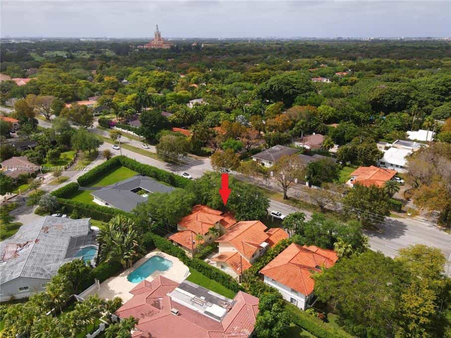 Condominio nel Coral Gables, Florida 10182020