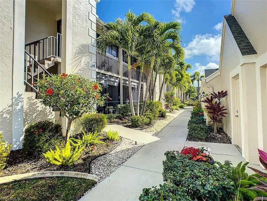 Condominio nel Fort Myers, Florida 10182060
