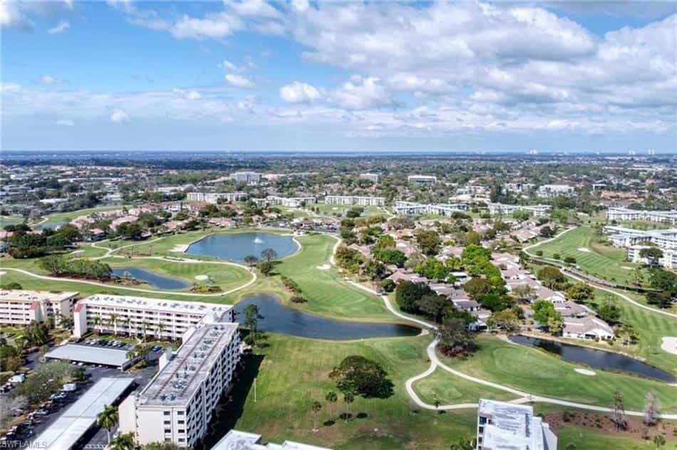 Condominium in Villas, Florida 10182067