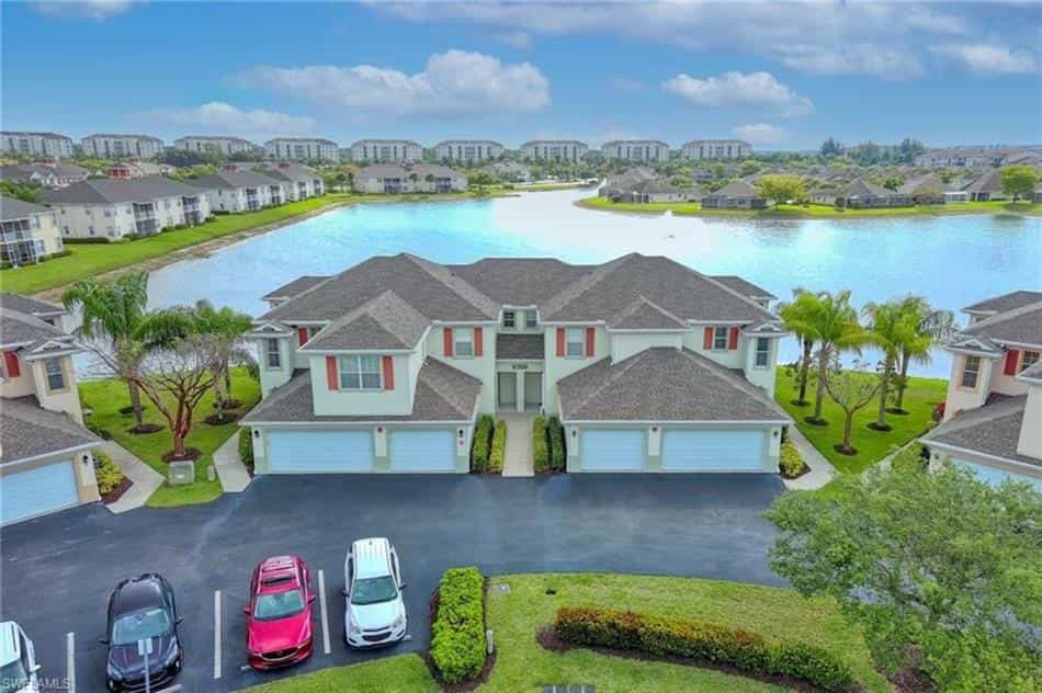 Condomínio no Fort Myers, Flórida 10182068