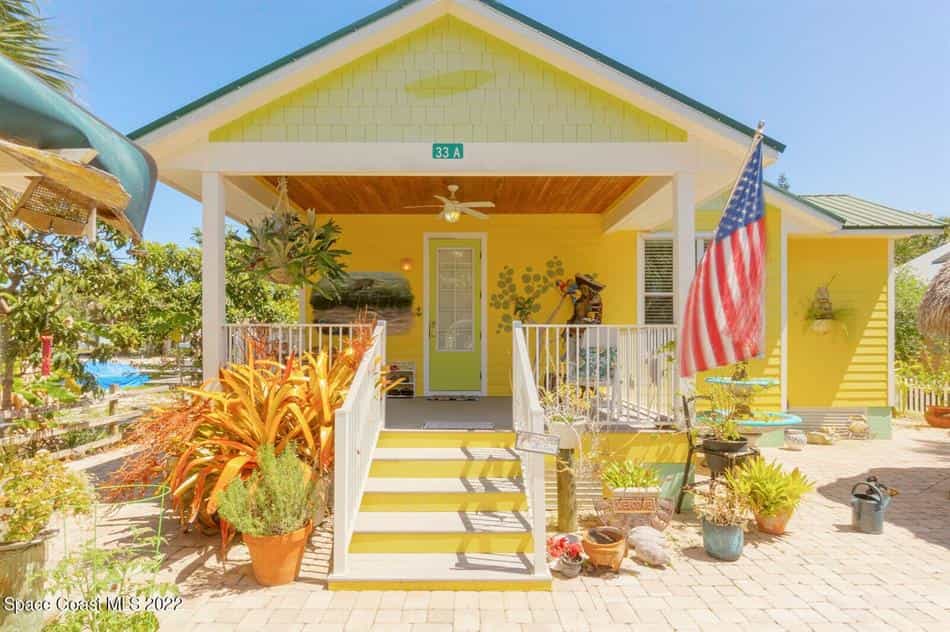 房子 在 Floridana Beach, 佛羅里達 10182076