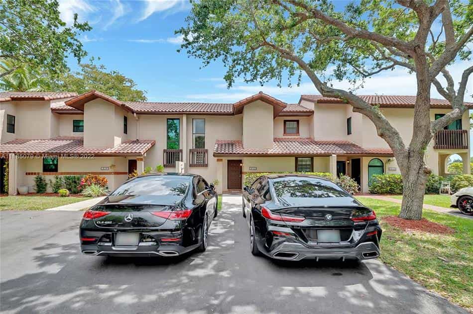 House in Miami, Florida 10182117