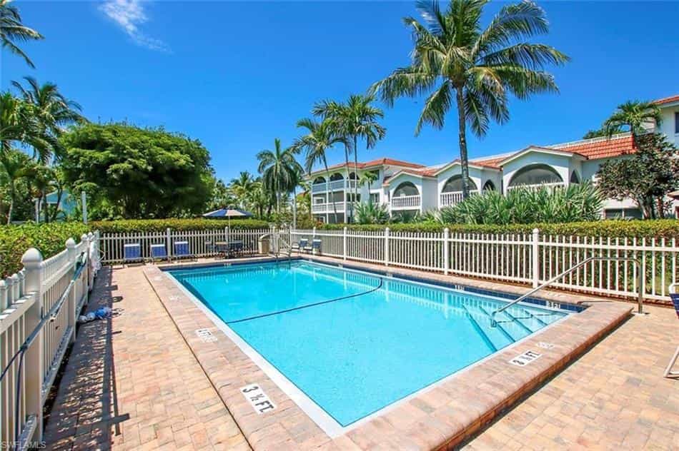 Condominium in Ybel, Florida 10182165