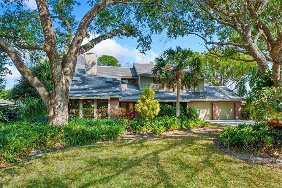 House in South Sarasota, Florida 10182170
