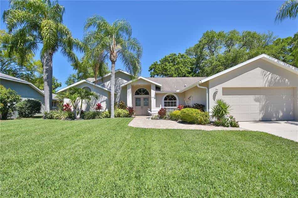 House in Bee Ridge, Florida 10182173