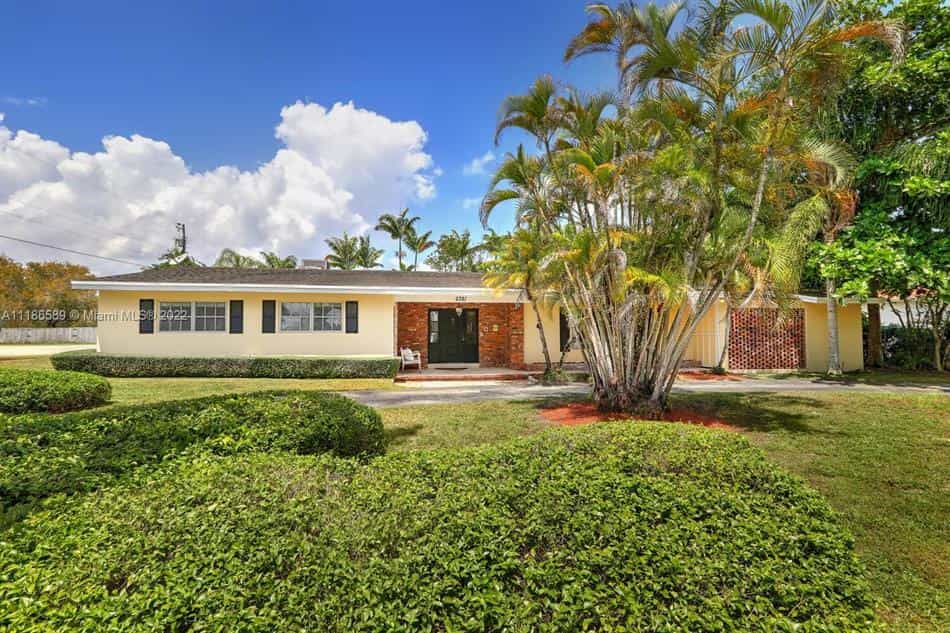 Eigentumswohnung im Süd-Miami, Florida 10182196