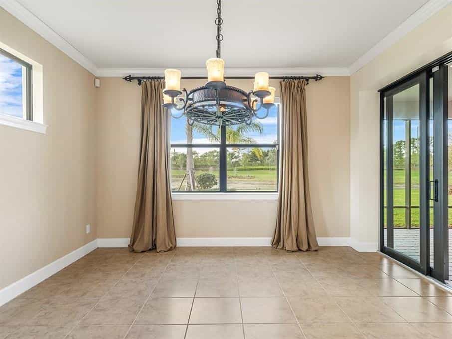 House in Vero Beach, Florida 10182232