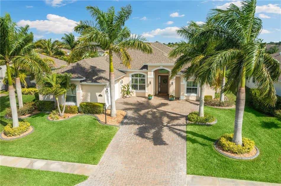 House in Vero Beach South, Florida 10182241