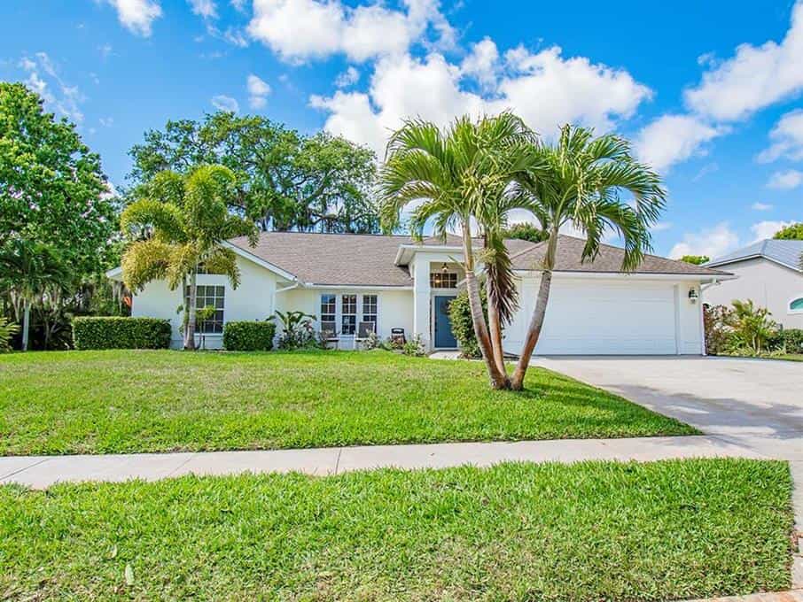 House in Vero Beach South, Florida 10182257