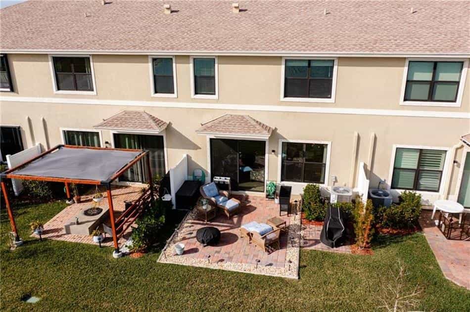 House in Vero Beach, Florida 10182273