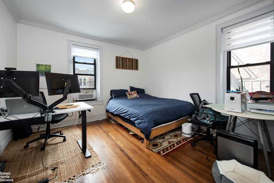 Condominium in , New York 10182304