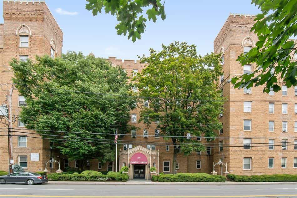 Condominium dans Mount Vernon, New York 10182692