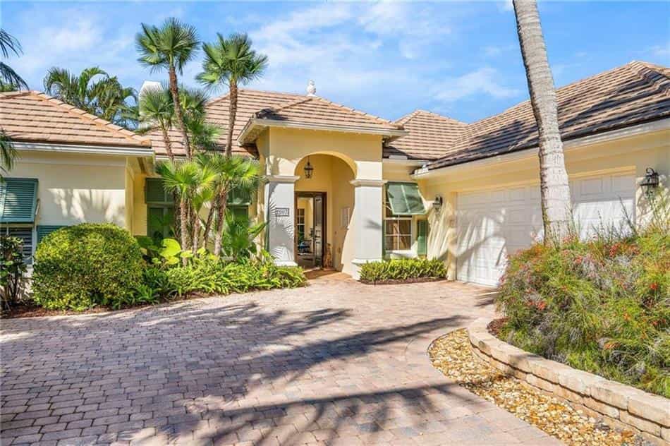 House in Vero Beach, Florida 10182917