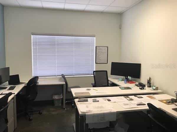 Office in Tampa, Florida 10182964