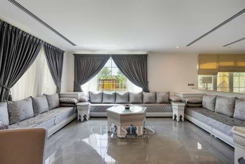 House in Dubai, Dubayy 10184880