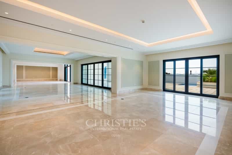 House in Dubai, Dubayy 10184883