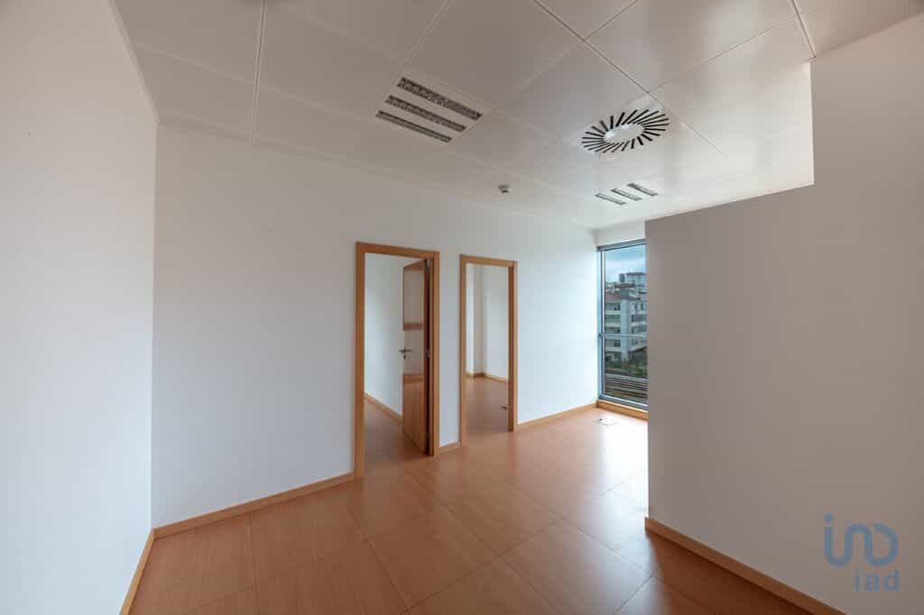 Office in Lisbon, Lisbon 10187339