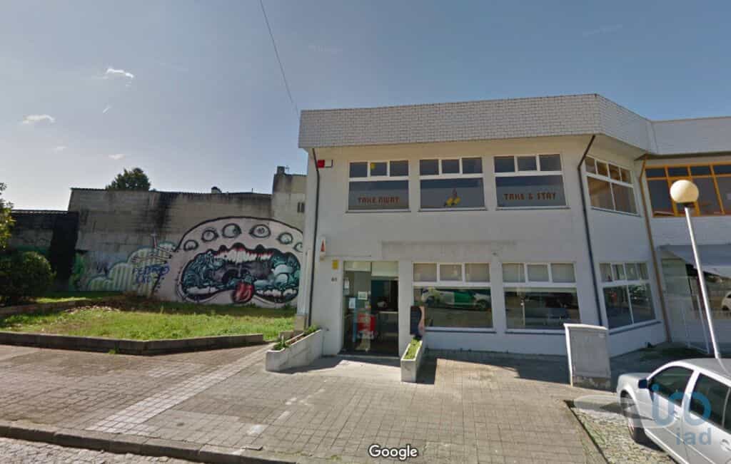 Retail in Vila Nova da Telha, Porto District 10188253