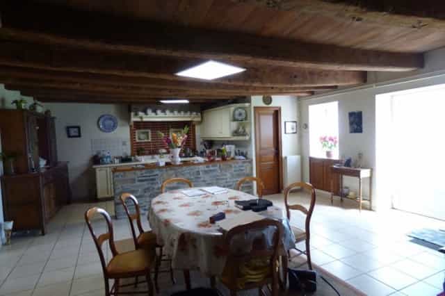 rumah dalam Loyat, Bretagne 10190919