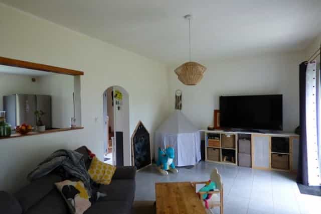 Condominium in Mohon, Bretagne 10190921