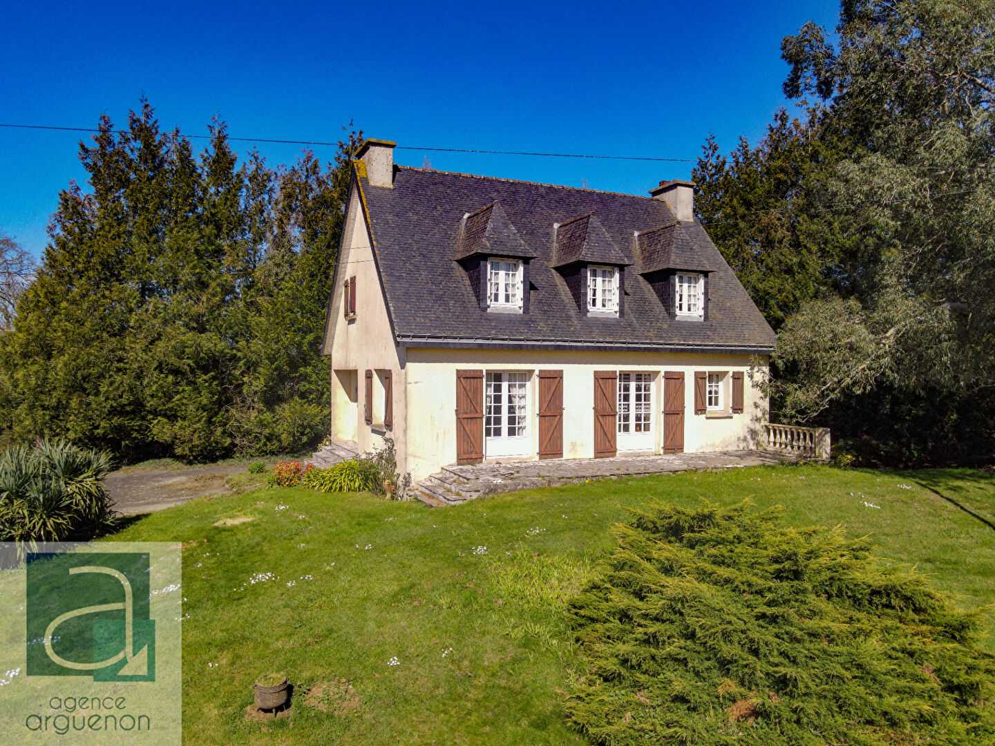 House in Saint-Meloir-des-Bois, Bretagne 10190950