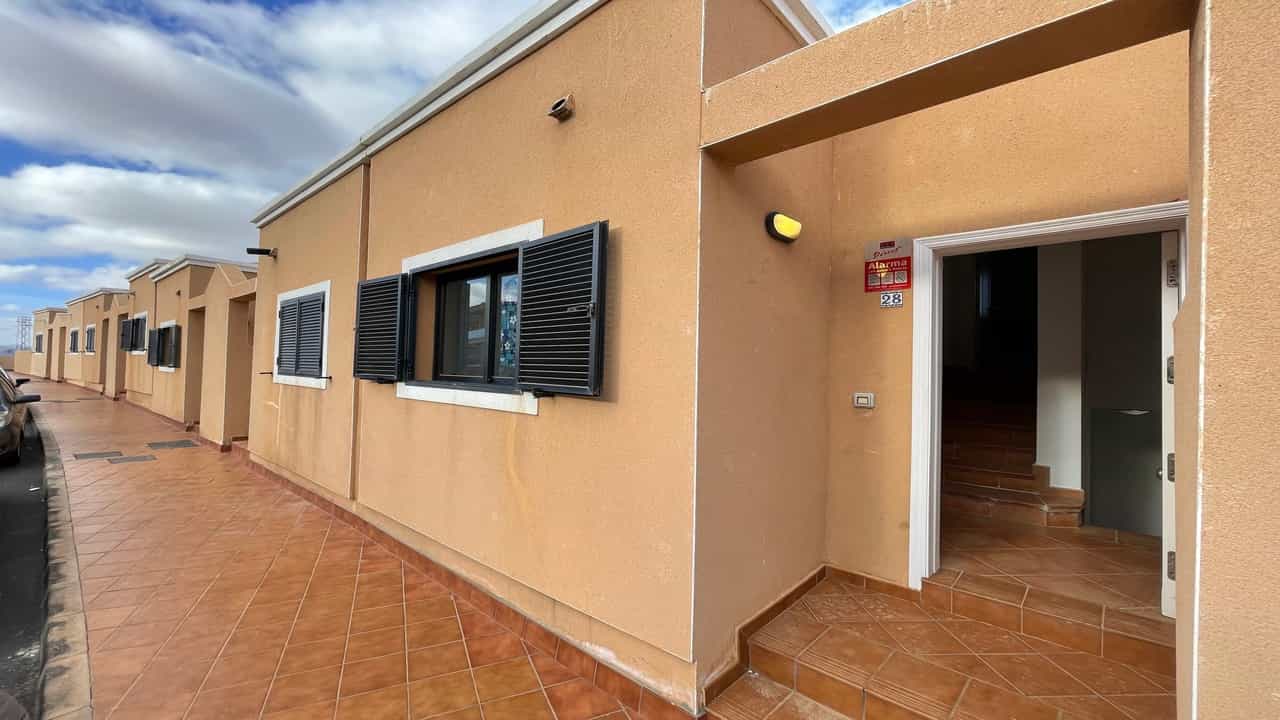 House in Puerto del Rosario, Canary Islands 10191231