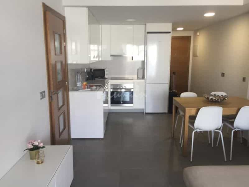 Condominium in El Médano, Canarias 10191266