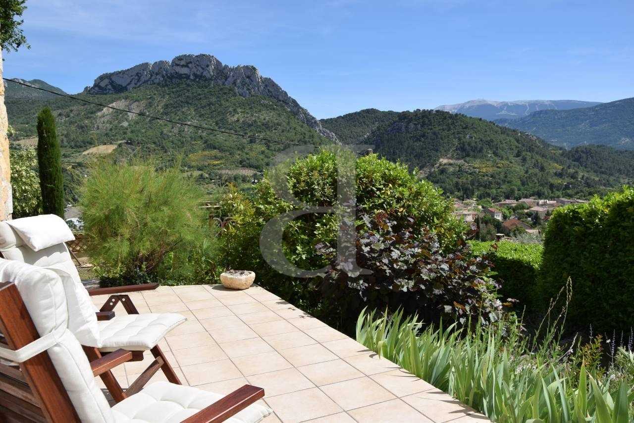 House in Buis-les-Baronnies, Auvergne-Rhone-Alpes 10191410