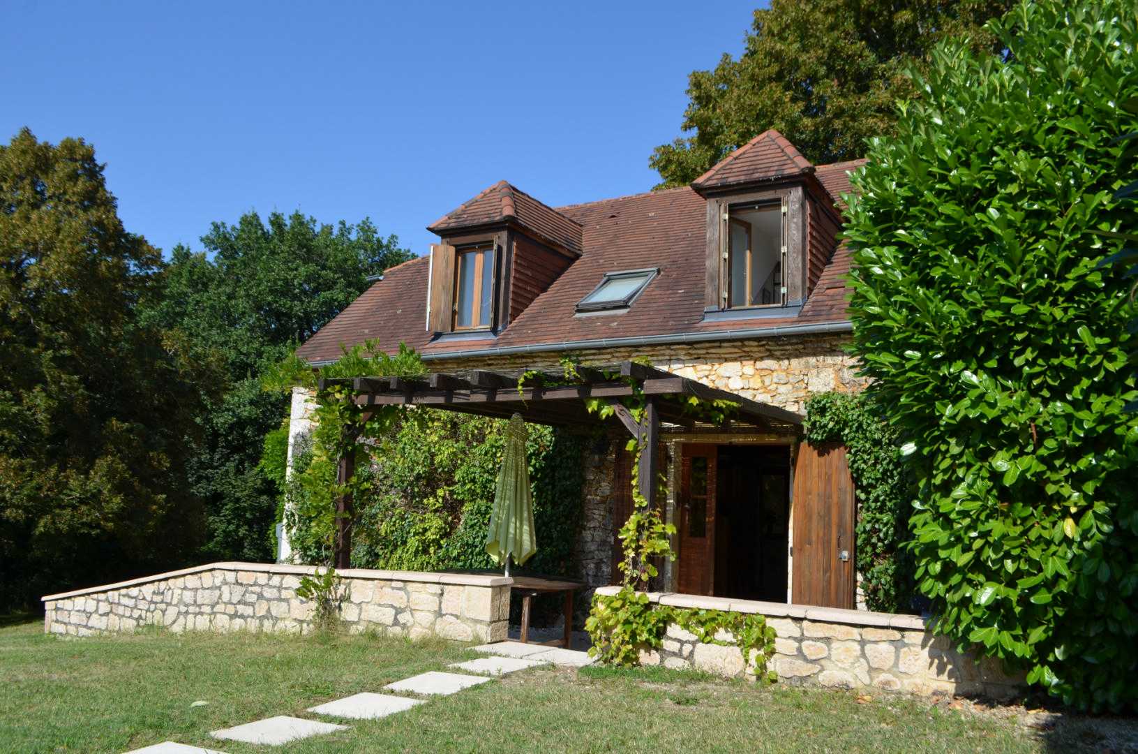 casa no Salignac-Eyvigues, Nouvelle-Aquitaine 10191522