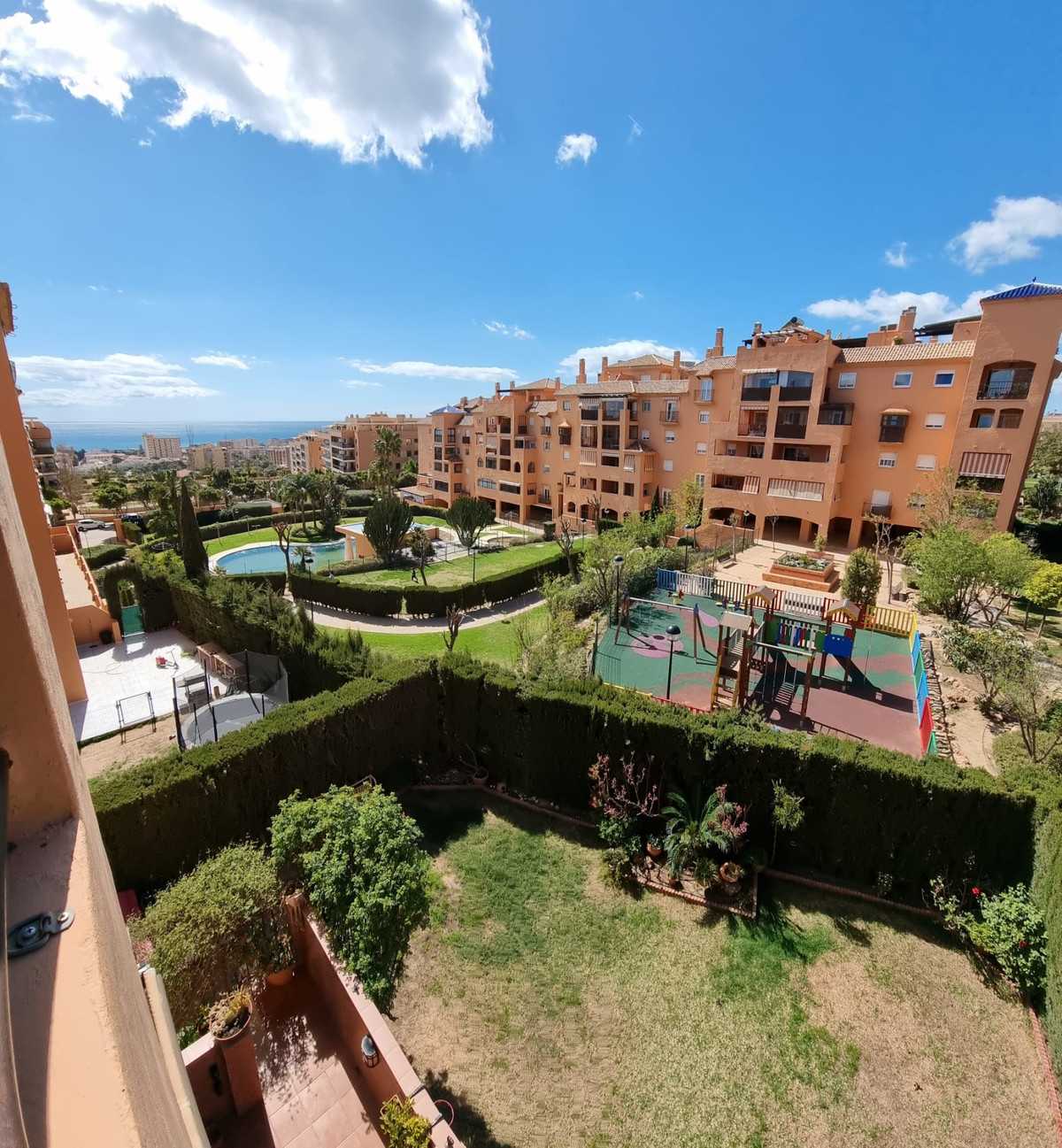 Condominium in Torremolinos, Andalusia 10191744