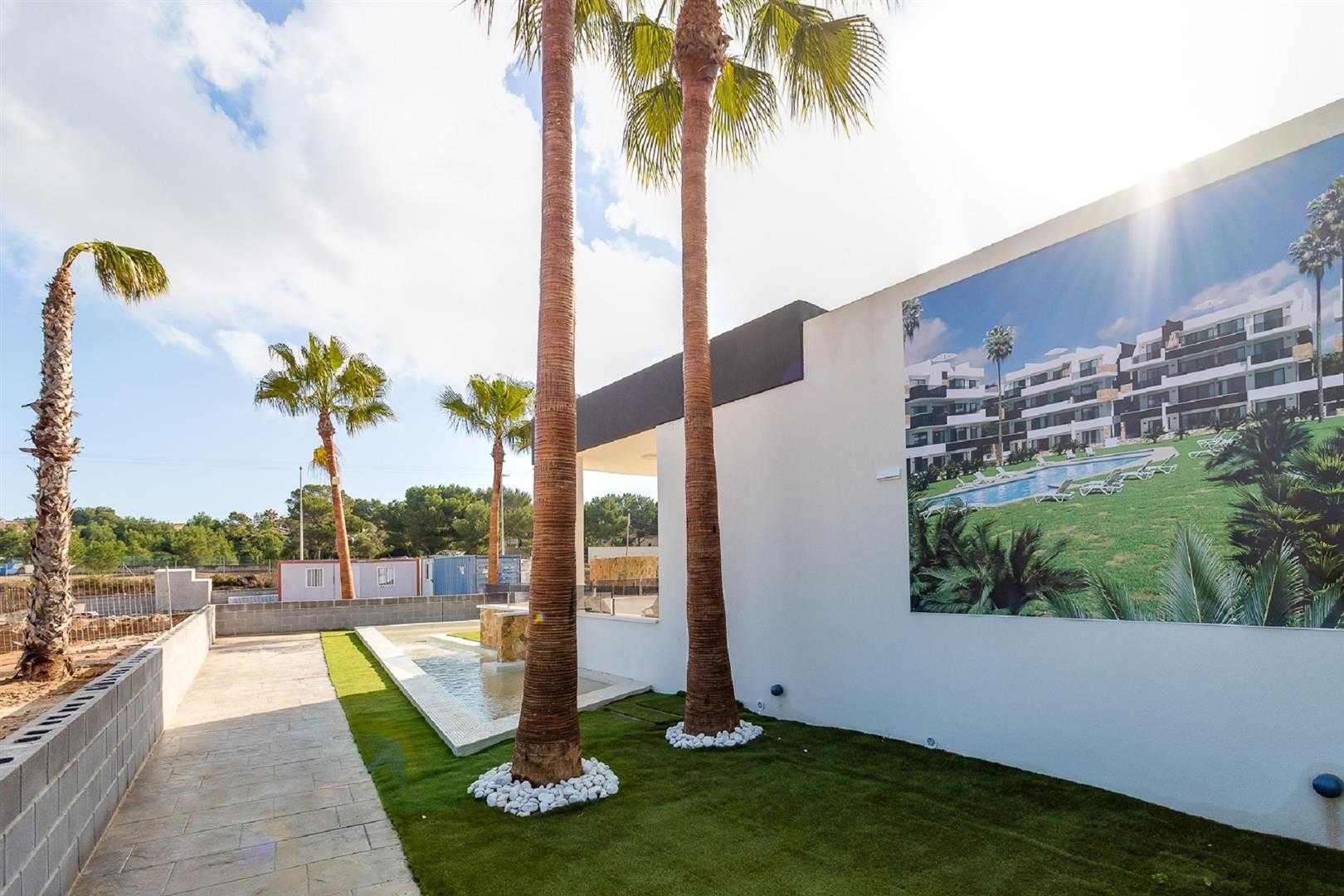 بيت في Playa Flamenca, Valencian Community 10191943