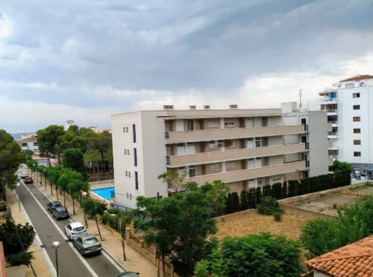 Condominium in L'Hospitalet de l'Infant, Catalonia 10192359