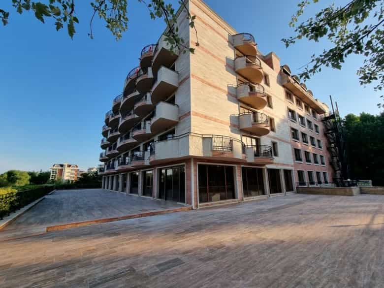 Condominium in , Burgas 10192641