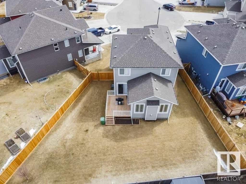 House in Beaumont, Alberta 10192700