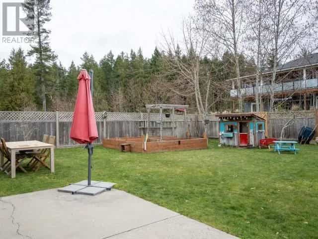 rumah dalam Powell River, British Columbia 10192783
