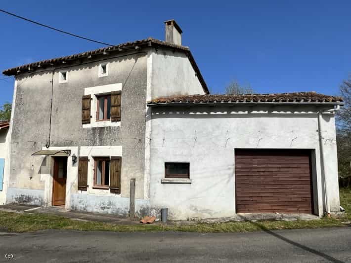 Hus i Champagne-Mouton, Nouvelle-Aquitaine 10192839