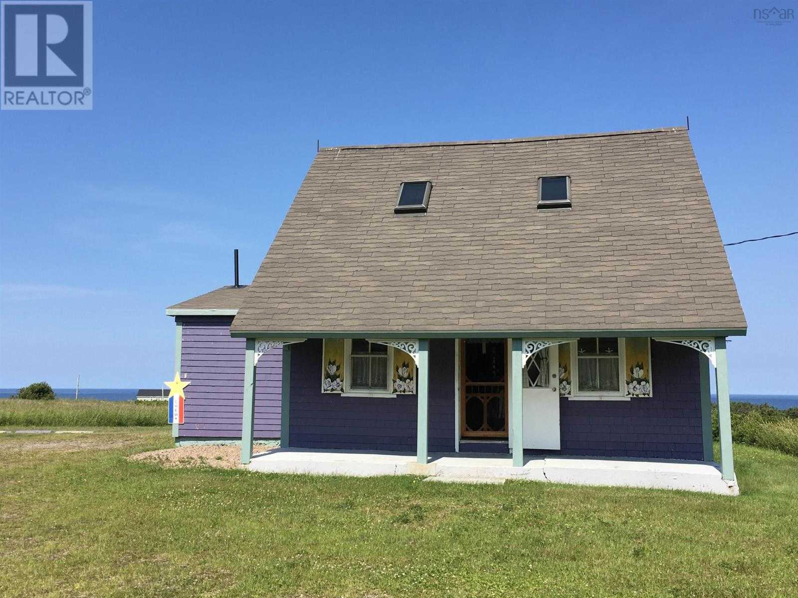 House in Grand Étang, Nova Scotia 10192972