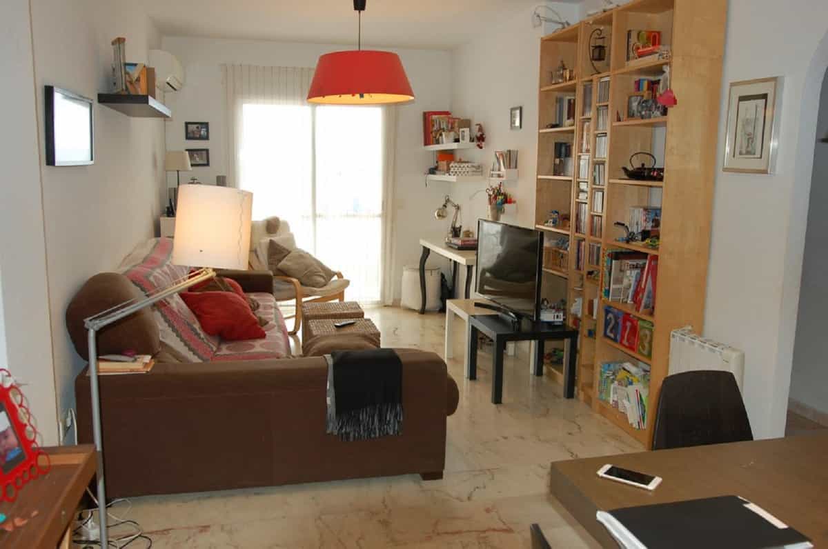 Квартира в Бенальмадена, Андалусія 10193072