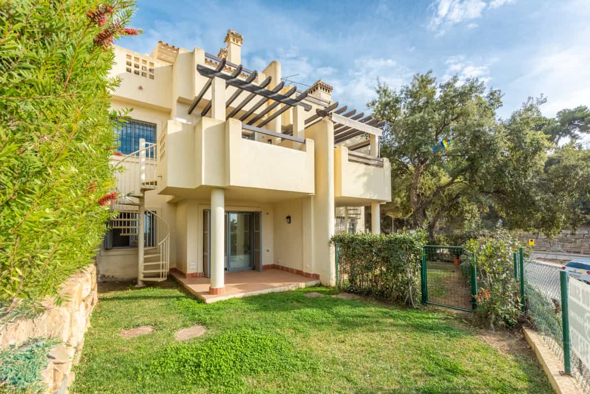 жилой дом в Marbella, Andalucía 10193354
