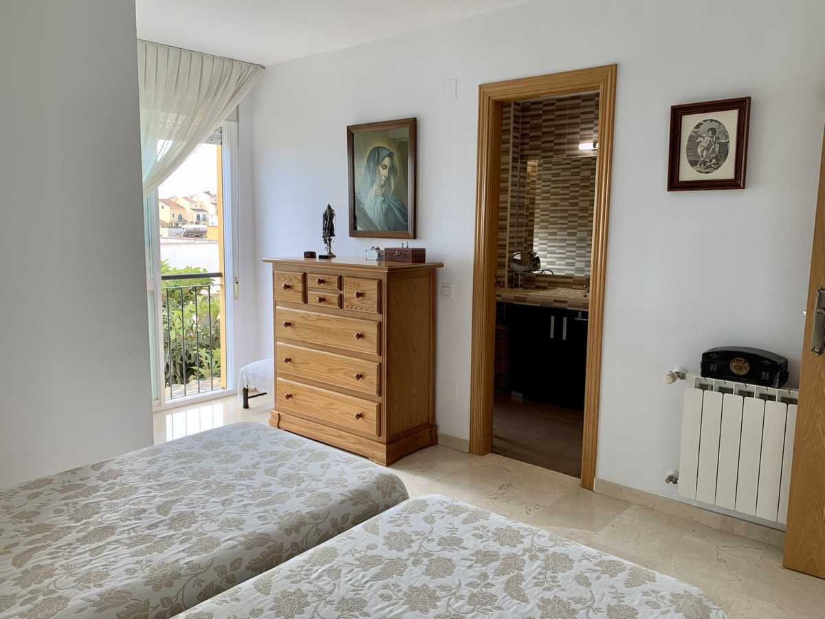 Rumah di Marbella, Andalusia 10193539
