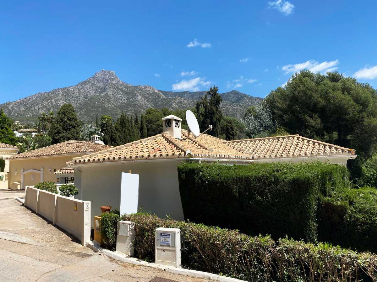 House in Marbella, Andalucía 10193891