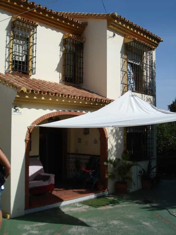 жилой дом в Чурриана, Андалусия 10194286
