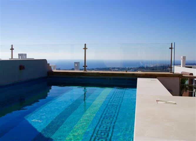 Huis in Marbella, Andalusië 10194294