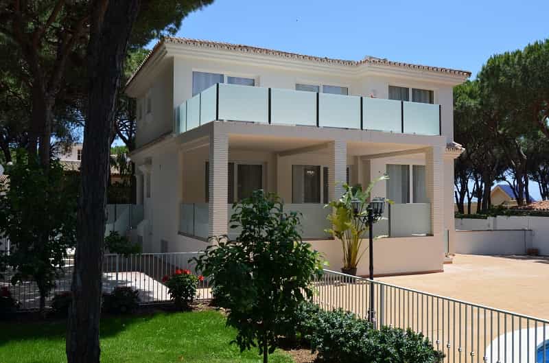 House in Fuengirola, Andalusia 10194372